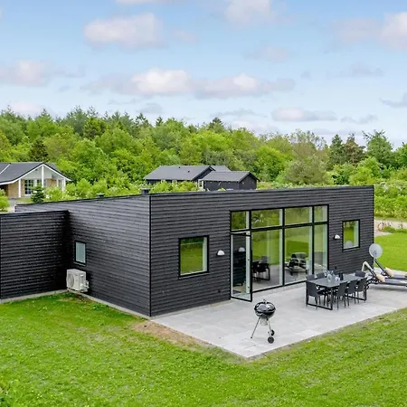 Holiday home Amazing In With Wifi Toftlund