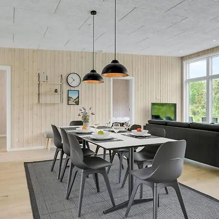 Amazing In With Wifi Holiday home